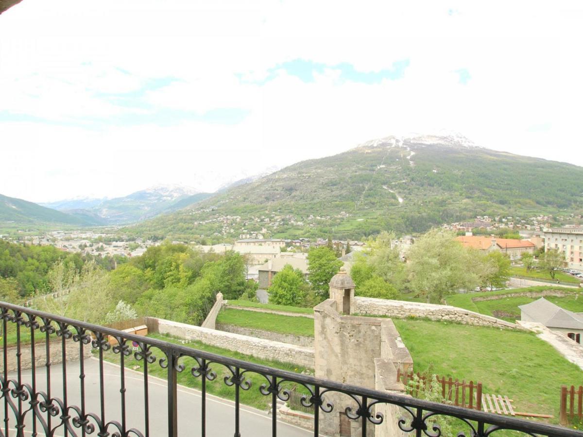 Grand Studio 4 Pers Avec Balcon Au Coeur De Briancon - Fr-1-330C-3 Exteriér fotografie
